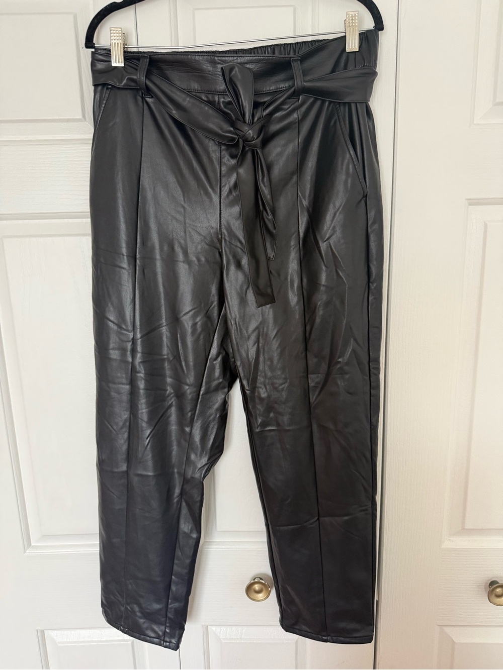 LOFT Outlet Black Faux Leather Elastic Waist Pants